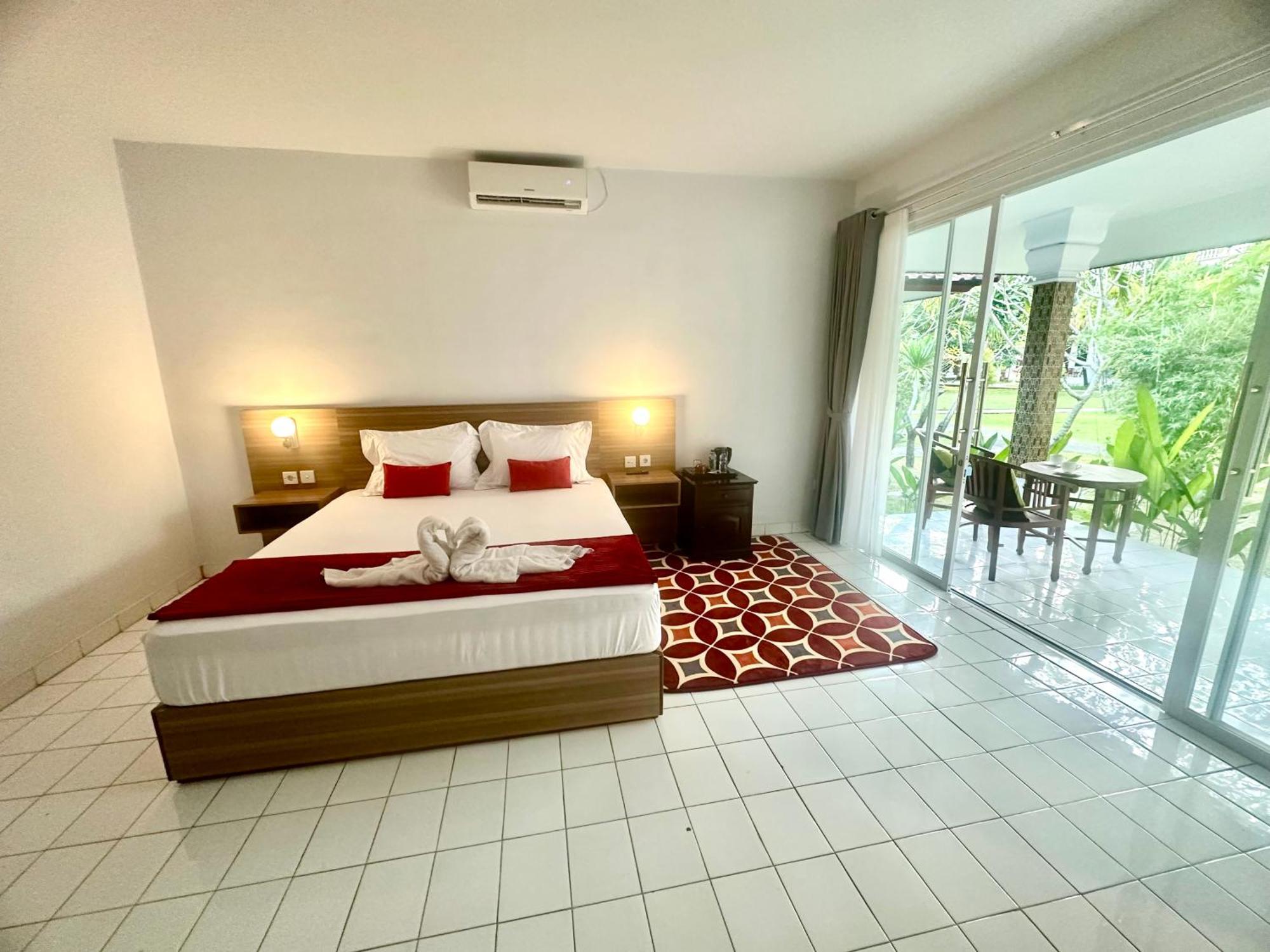 New Mekar Jaya Hotel Легиан Экстерьер фото